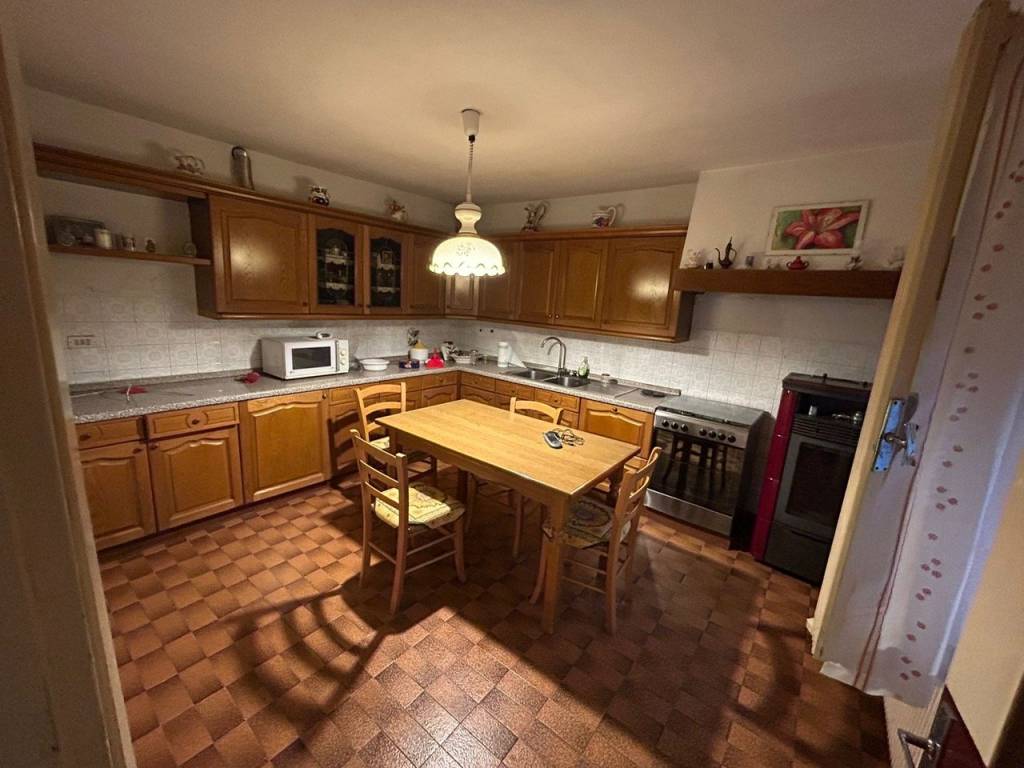 casa indipendente in vendita a Zoppola in zona Castions