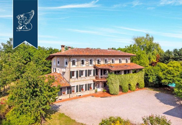 casa indipendente in vendita a Zoppola in zona Orcenico Superiore