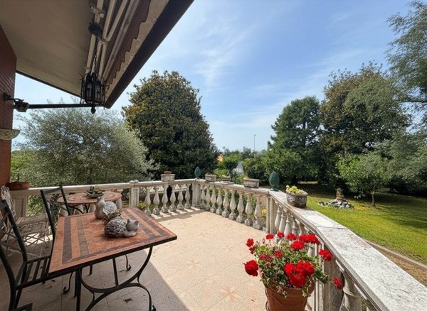 casa indipendente in vendita a Zoppola in zona Poincicco