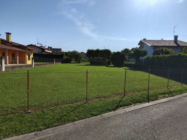 terreno agricolo in vendita a Zoppola