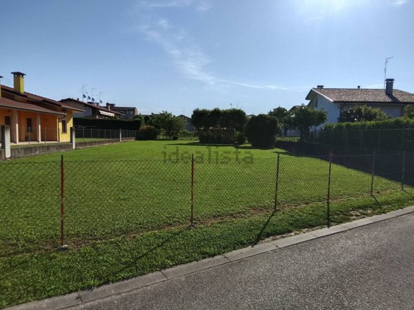 casa indipendente in vendita a Zoppola