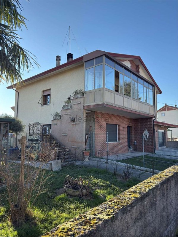 casa indipendente in vendita a Zoppola in zona Castions