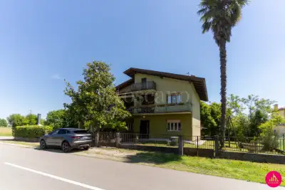 casa indipendente in vendita a Zoppola