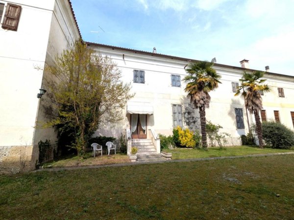 casa indipendente in vendita a Zoppola