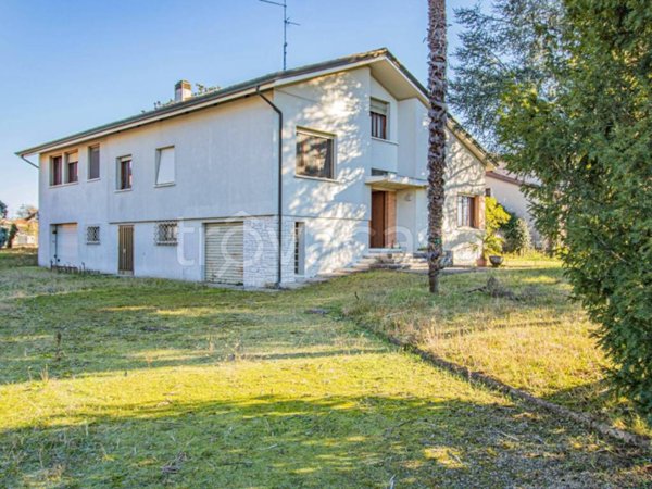 casa indipendente in vendita a Valvasone Arzene in zona Arzene