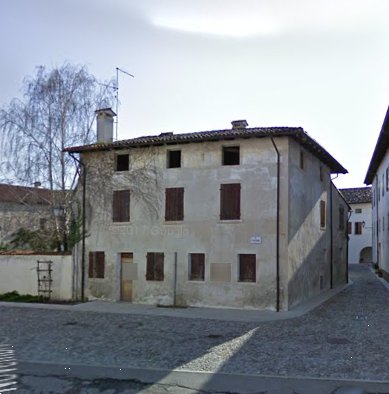 casa indipendente in vendita a Valvasone Arzene in zona Valvasone