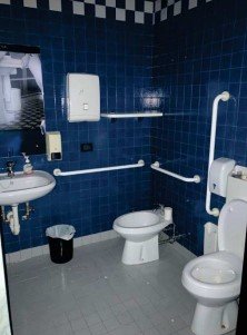 negozio in vendita a Valvasone Arzene in zona Valvasone