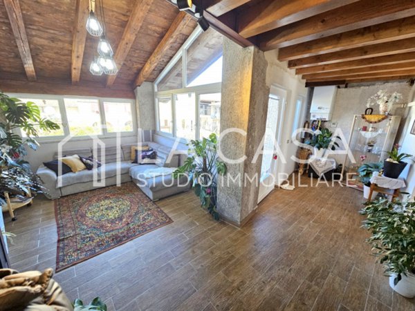 casa indipendente in vendita a Valvasone Arzene in zona Arzene