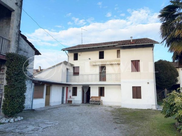 casa indipendente in vendita a Valvasone Arzene