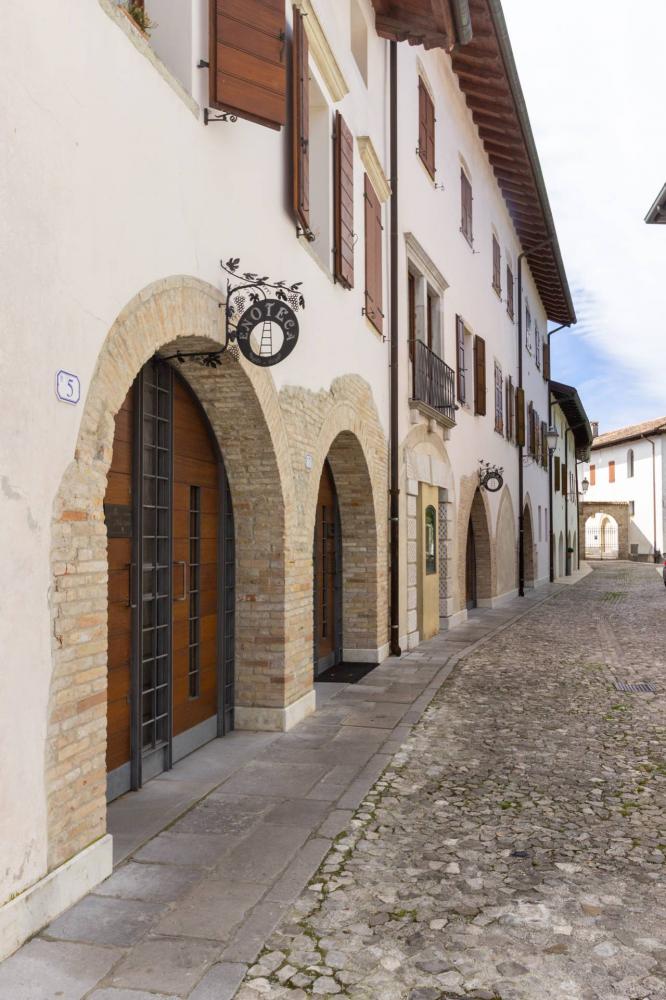 casale in vendita a Valvasone Arzene in zona Valvasone