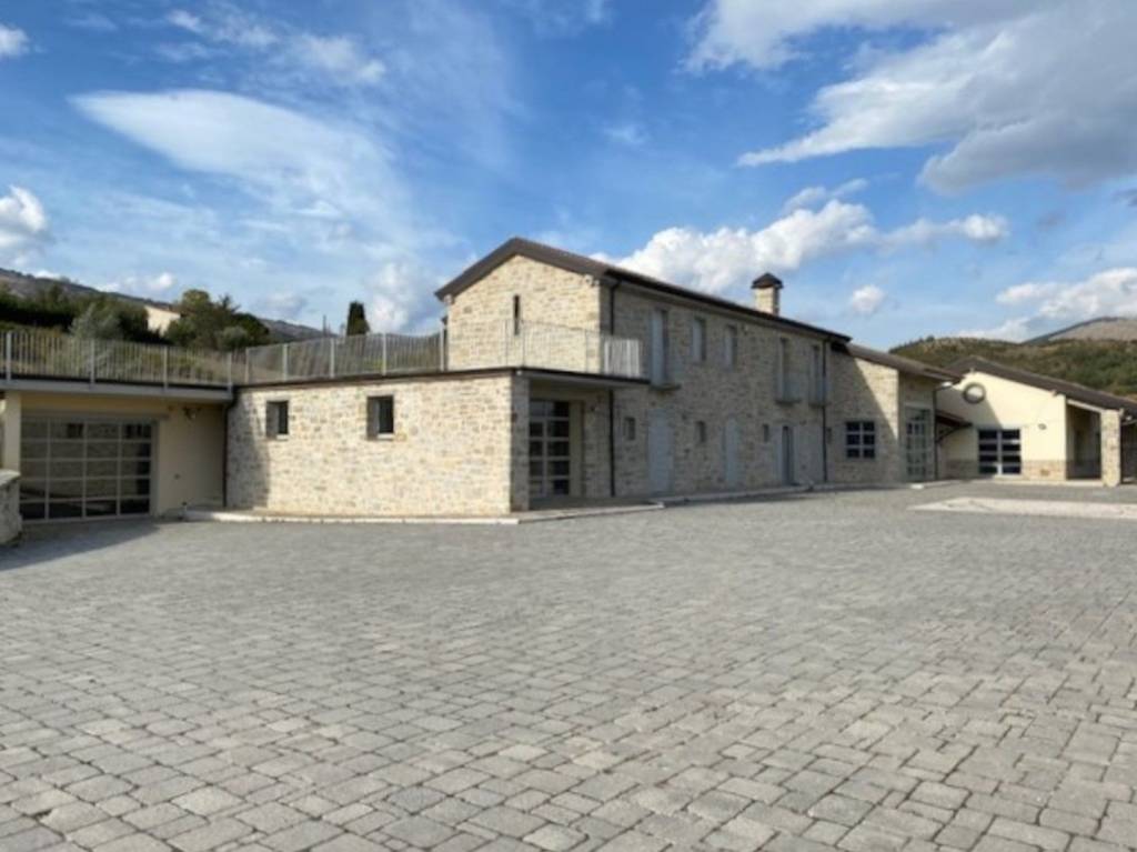 villa in vendita ad Agnone