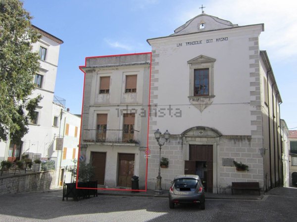 casa indipendente in vendita ad Agnone