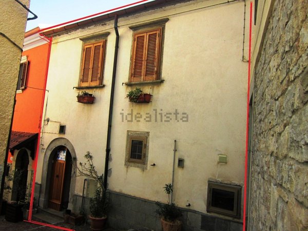 casa indipendente in vendita ad Agnone