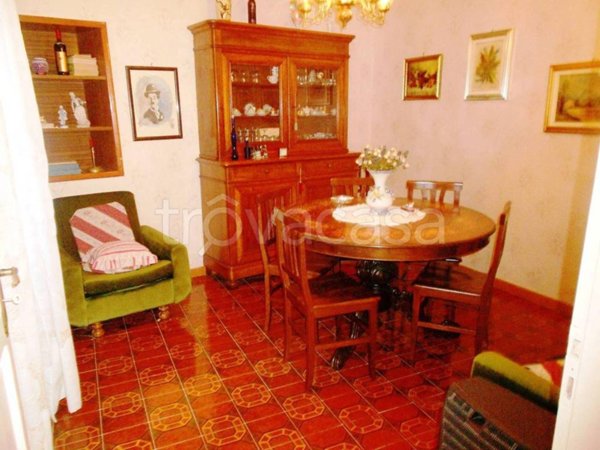 casa indipendente in vendita ad Agnone