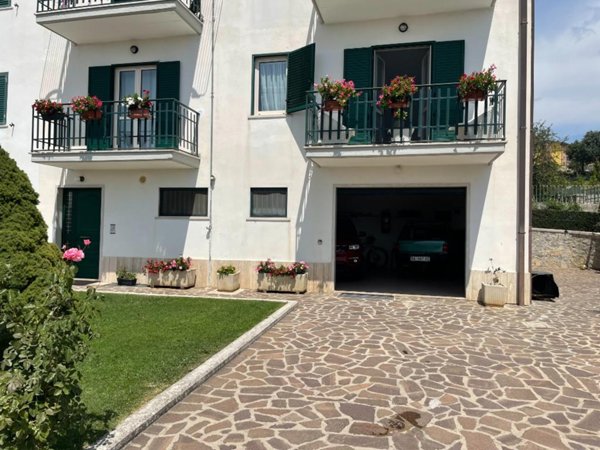 casa indipendente in vendita ad Agnone