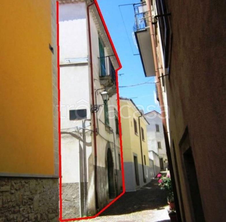 casa indipendente in vendita ad Agnone