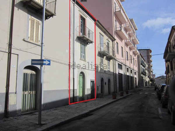 casa indipendente in vendita ad Agnone
