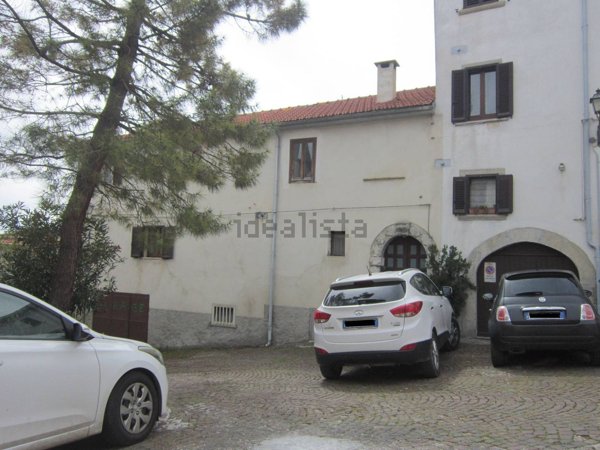 casa indipendente in vendita ad Agnone