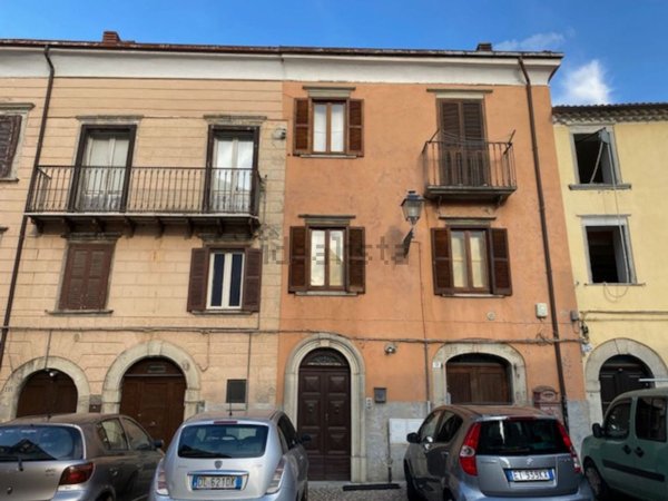 casa indipendente in vendita ad Agnone