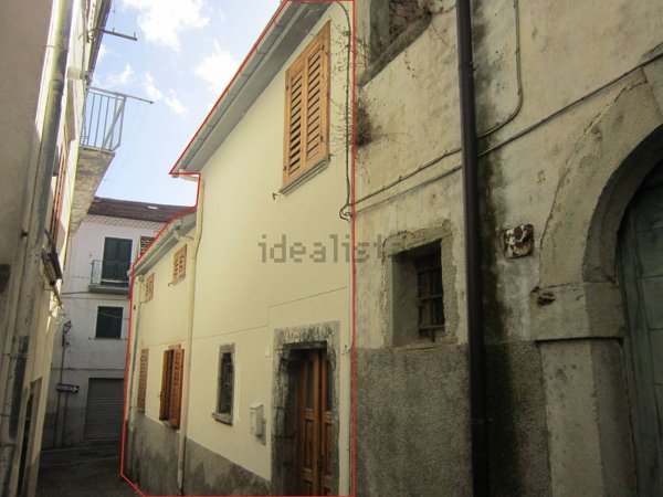 casa indipendente in vendita ad Agnone