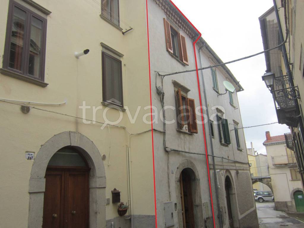 casa indipendente in vendita ad Agnone