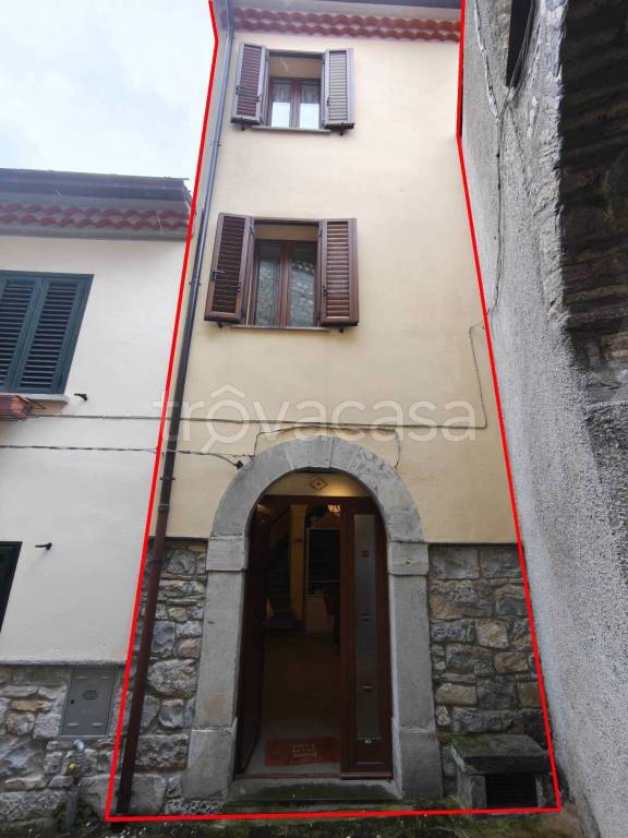 casa indipendente in vendita ad Agnone