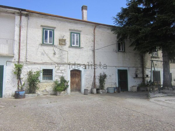 casa indipendente in vendita ad Agnone
