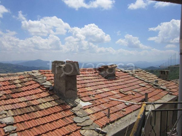 casa indipendente in vendita a Belmonte del Sannio