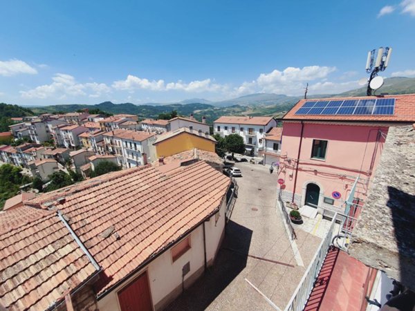 casa indipendente in vendita a Belmonte del Sannio