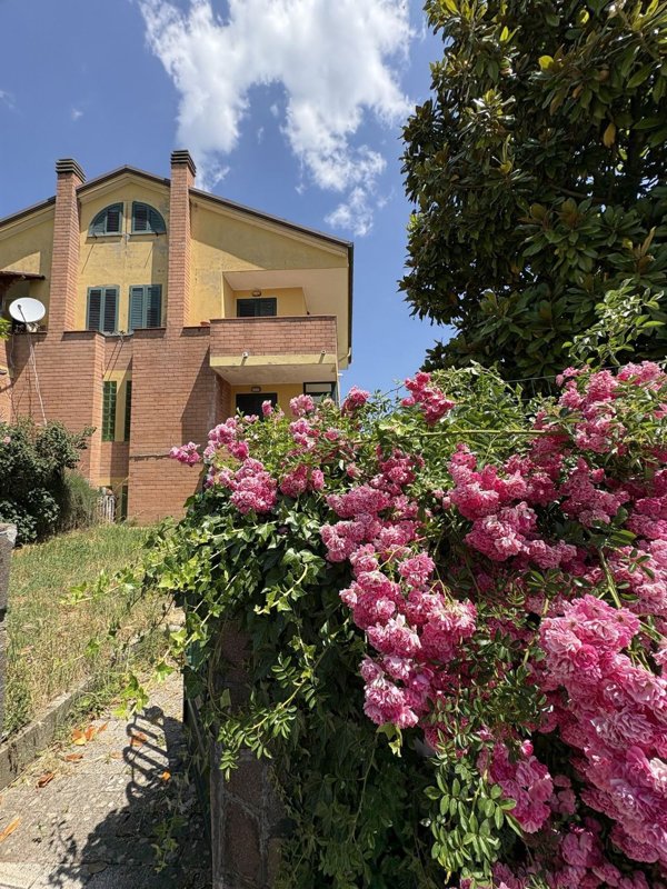 casa indipendente in vendita a Cantalupo nel Sannio