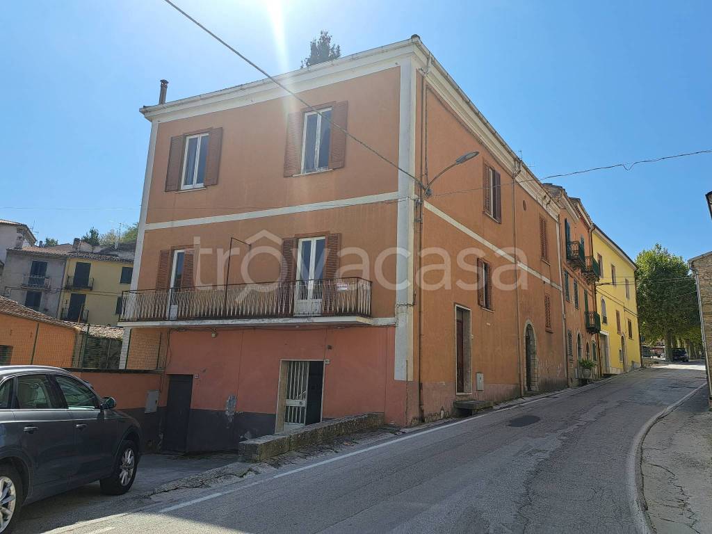 casa indipendente in vendita a Cantalupo nel Sannio