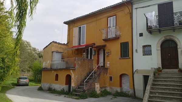 quadrivano in vendita a Cantalupo nel Sannio