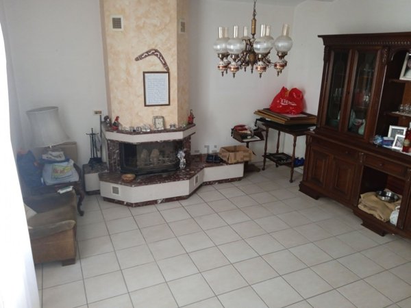 casa indipendente in vendita a Cantalupo nel Sannio