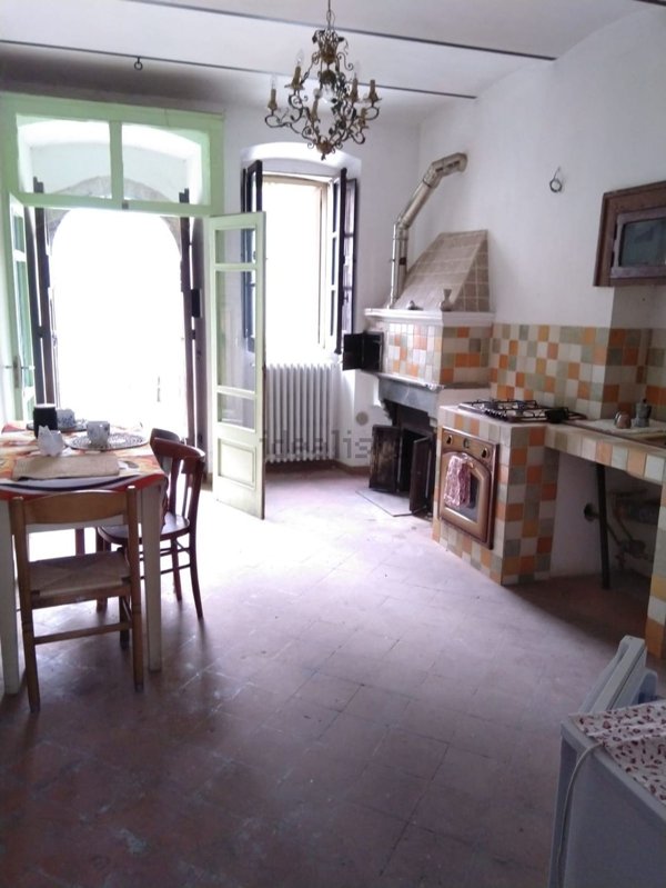 appartamento in vendita a Carovilli in zona Castiglione