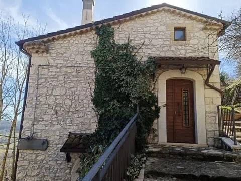 appartamento in vendita a Carovilli
