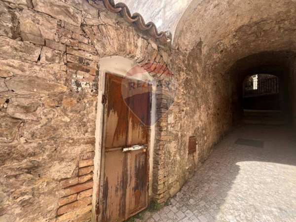 casa indipendente in vendita a Carpinone