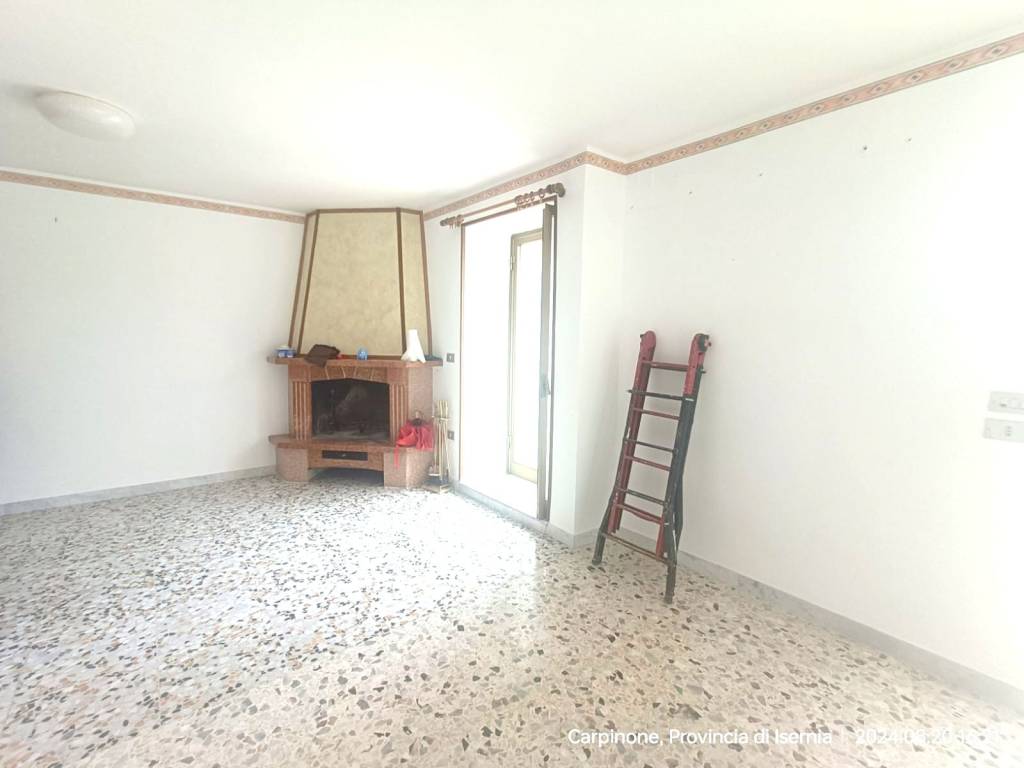 casa indipendente in vendita a Carpinone