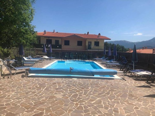 casa indipendente in vendita a Castelpetroso