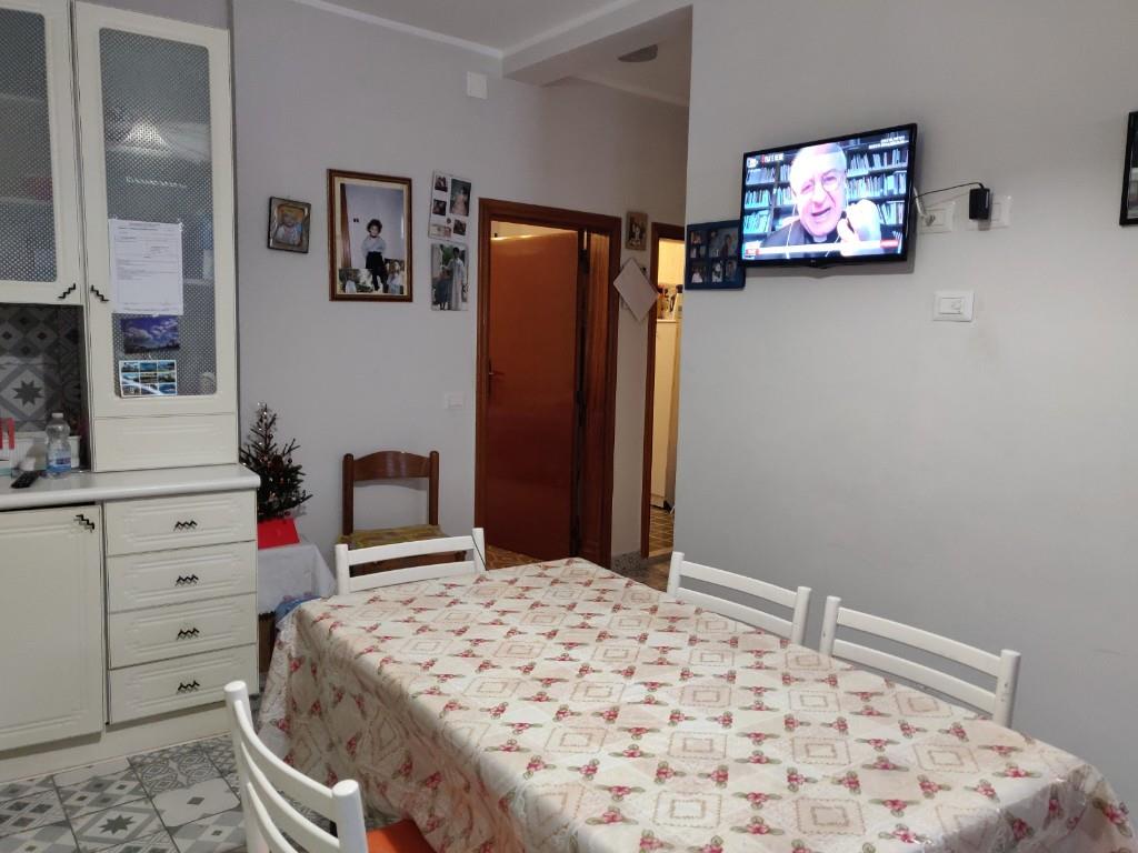 casa indipendente in vendita a Castelpizzuto