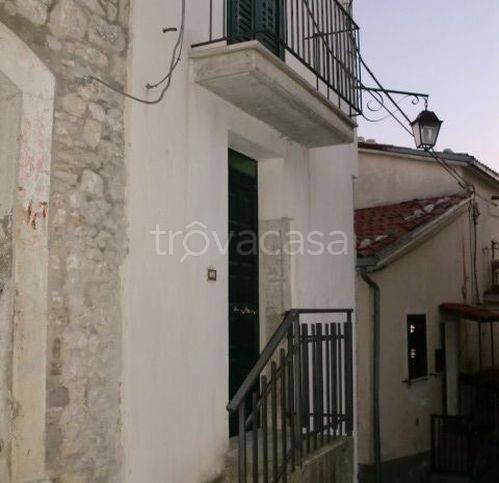 casa indipendente in vendita a Cerro al Volturno