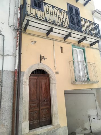 casa indipendente in vendita a Civitanova del Sannio