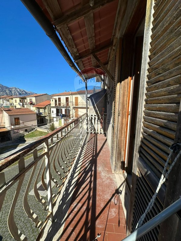 appartamento in vendita a Colli a Volturno