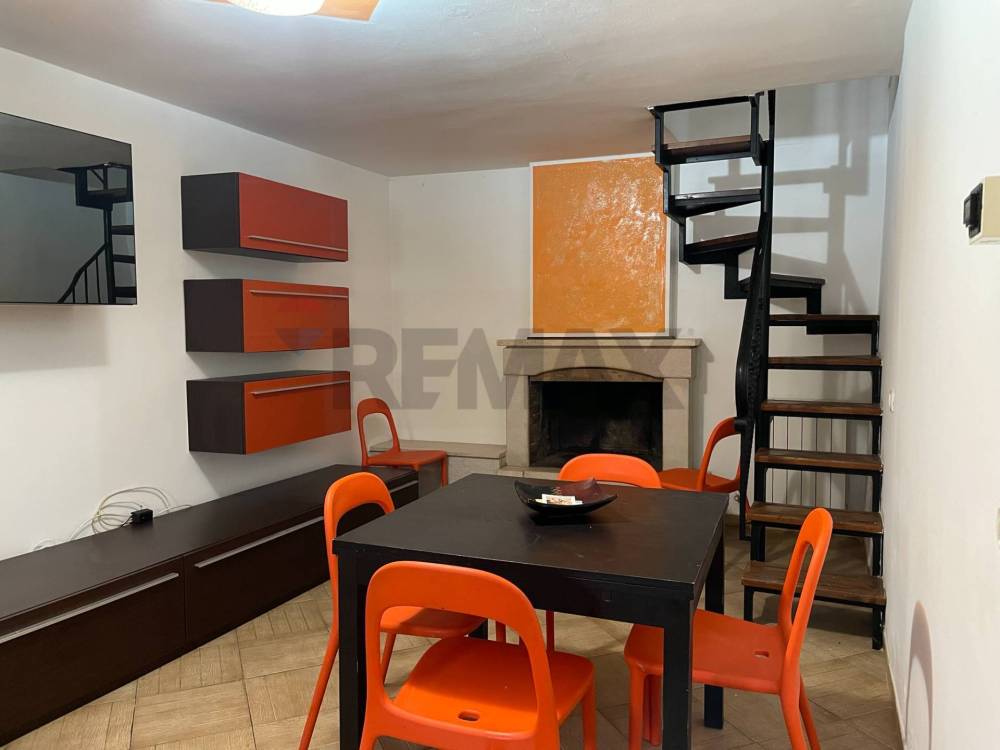 casa indipendente in vendita a Colli a Volturno