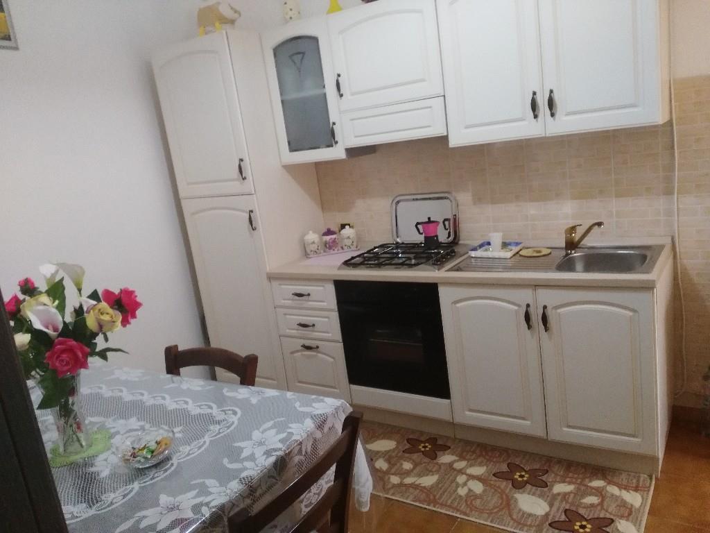 casa indipendente in vendita a Colli a Volturno