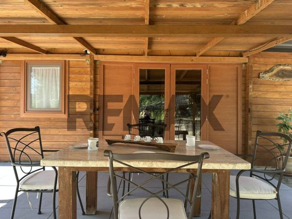 casa indipendente in vendita a Colli a Volturno in zona Cerreto