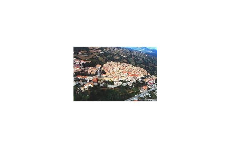 casa indipendente in vendita a Frosolone