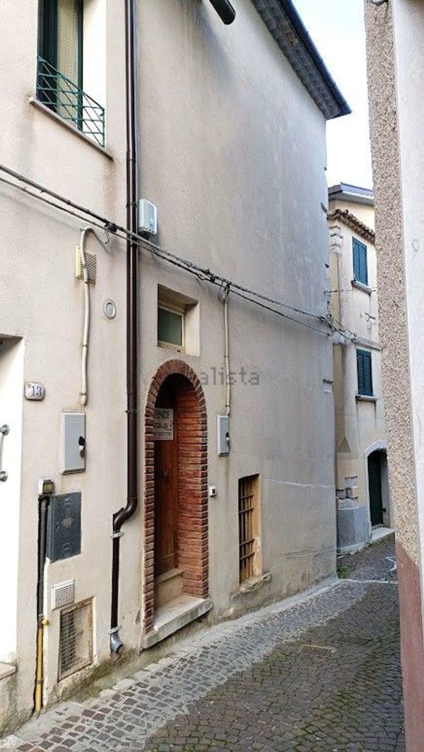 casa semindipendente in vendita a Frosolone