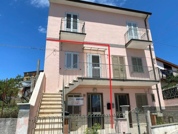 appartamento in vendita ad Isernia in zona Castelromano