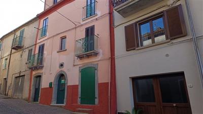 casa indipendente in vendita ad Isernia