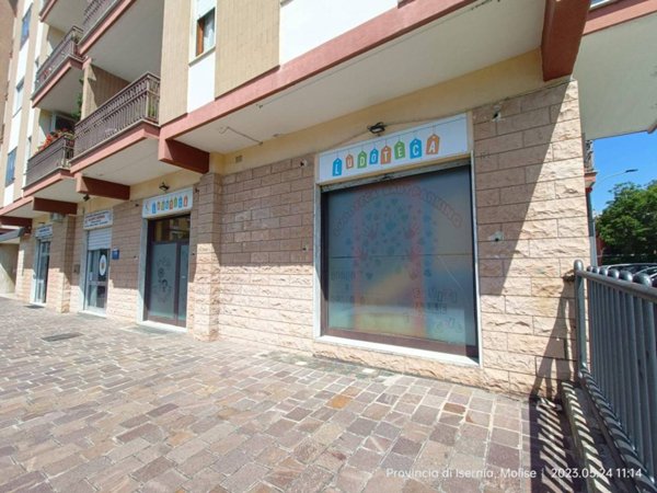 negozio in vendita ad Isernia